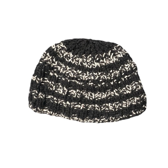 Vintage Knit Beanie Winter Hat - Woven Black & White - Picture 1 of 2